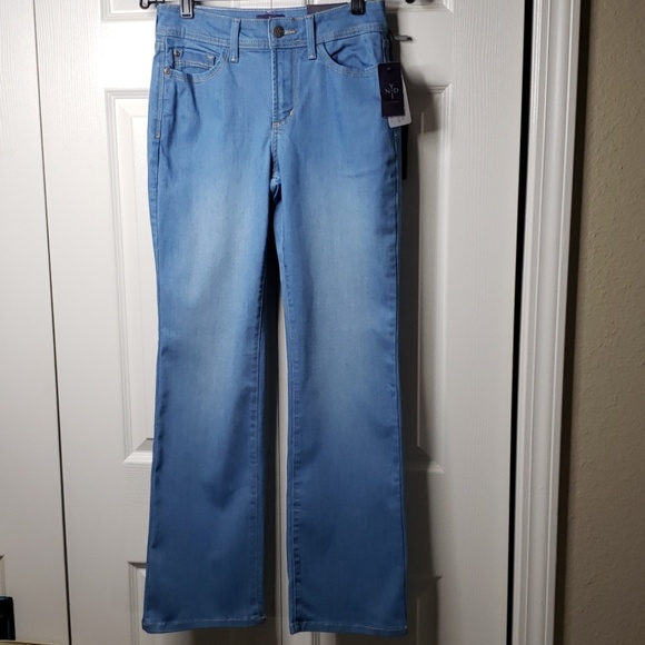 NYDJ Denim - NWT, 0081 NYDJ Jeans / Size 2P / Bootcut
